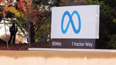 A security guard stands watch by the Meta sign outside the headquarters of Facebook parent company Meta Platforms Inc in Mountain View, California, US. The company's representatives were grilled in India on Tuesday (August 3) over the removal of PM Modi's video from its Facebook platform. File image/Reuters