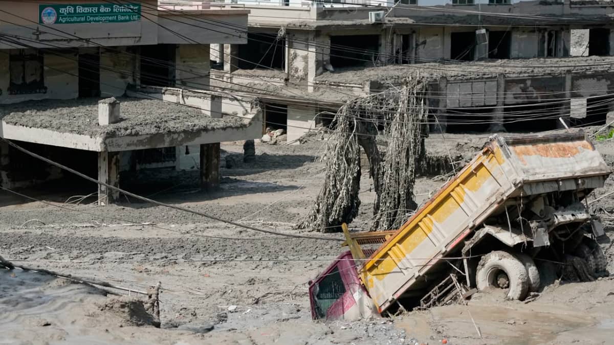 What caused Nepal’s flash floods? An earthquake or a glacial collapse?