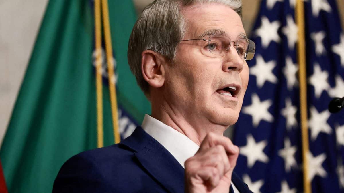 US Treasury Secretary Scott Bessent warns airlines, shipping, and digital assets could face sanctions as Iran conflict escalates; G20 hosts talks amid market selloff