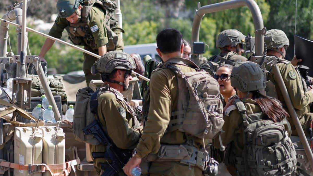 Israeli Strikes Kill Three in Lebanon Despite Truce