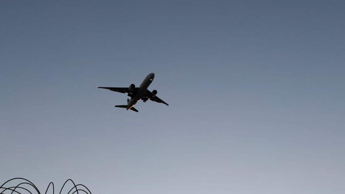 Small plane crash in California kills two, leaves two critically injured