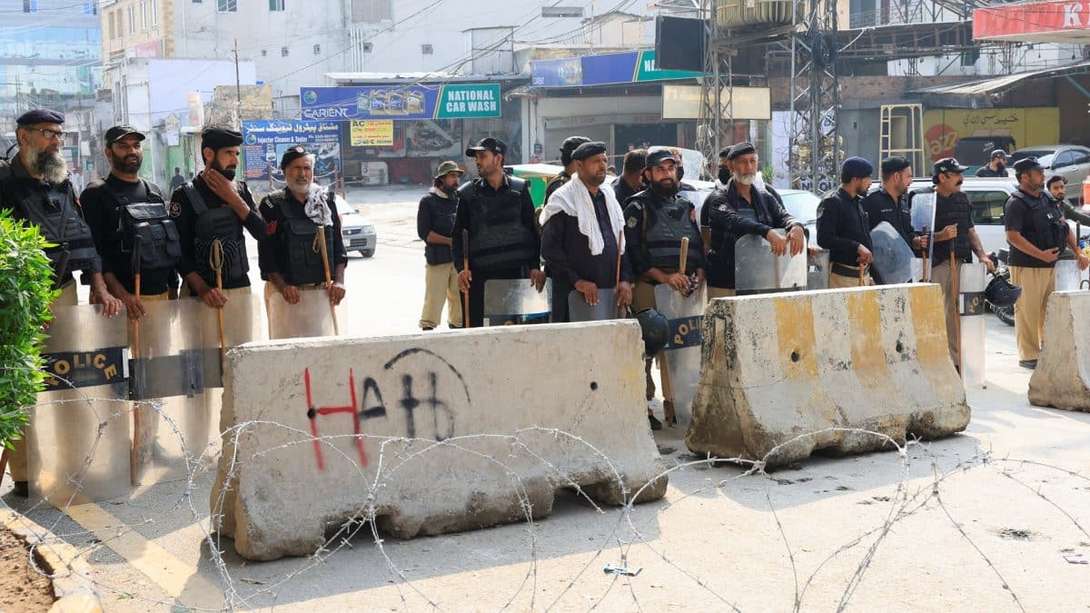 Pakistan declares emergency in PTI-ruled province, suspends Imran Khan's party-led government