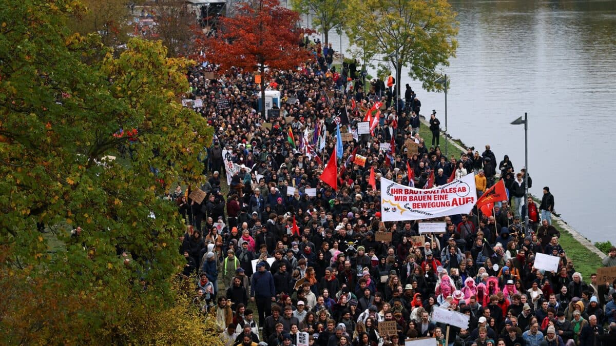 Gen Z rallies sweep 34 German cities as young protesters take aim at government policies