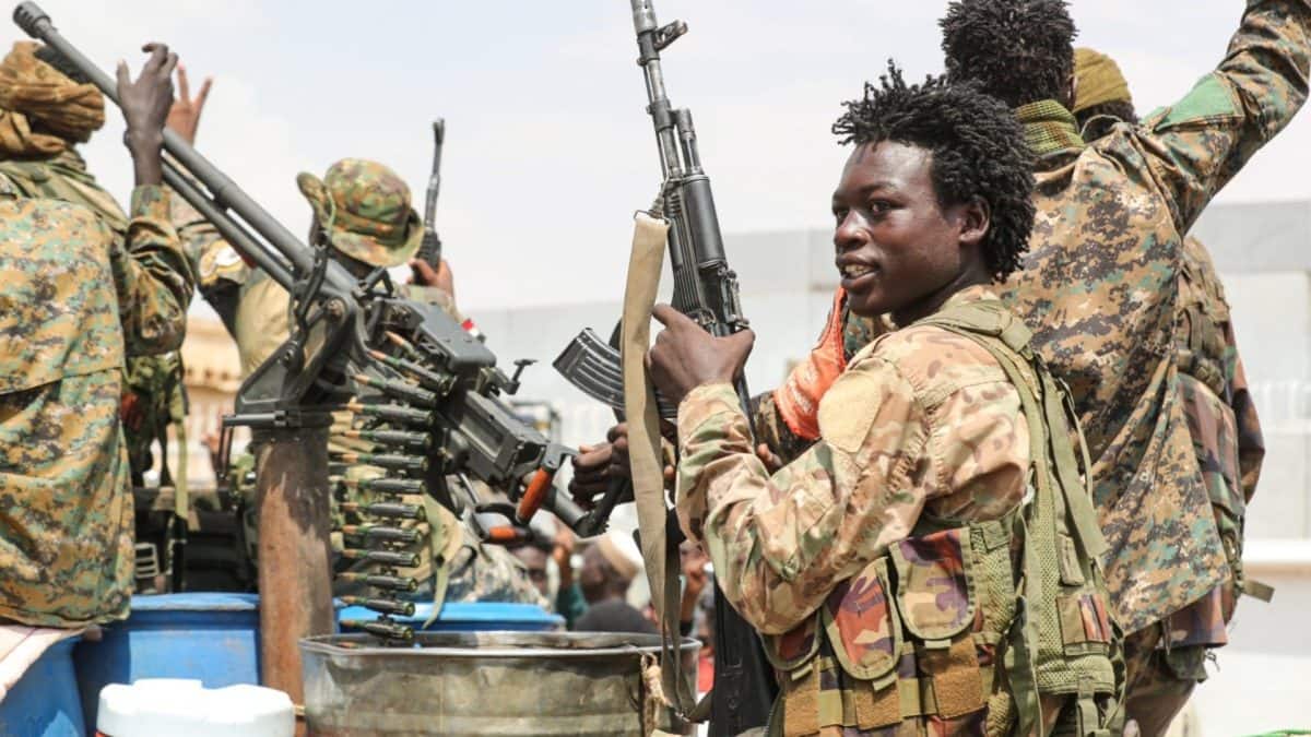 Airstrikes Kill 72 Sudanese Miners; Rights Group Blames Egypt