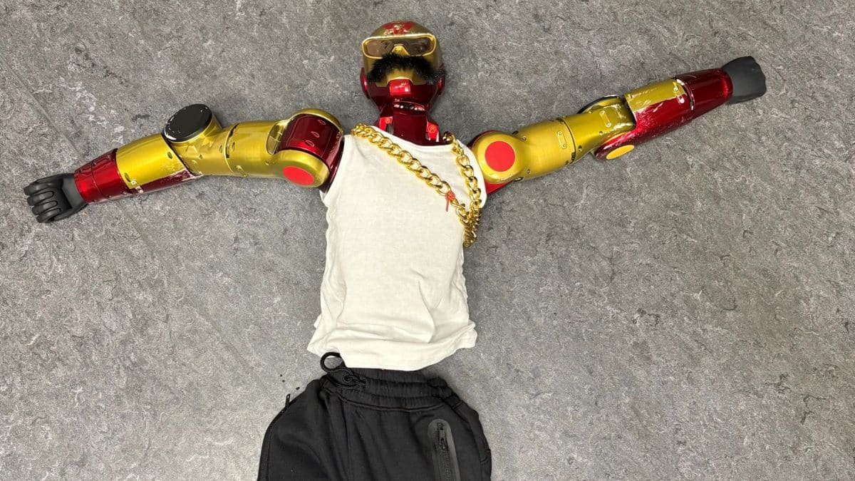 Humanoider Roboter sexuell belästigt Teenagerin in Deutschland: Wer trägt ...