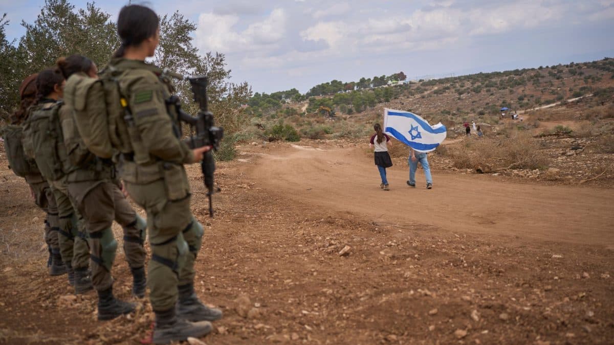 Israeli Settlers Shoot Two Palestinians in West Bank