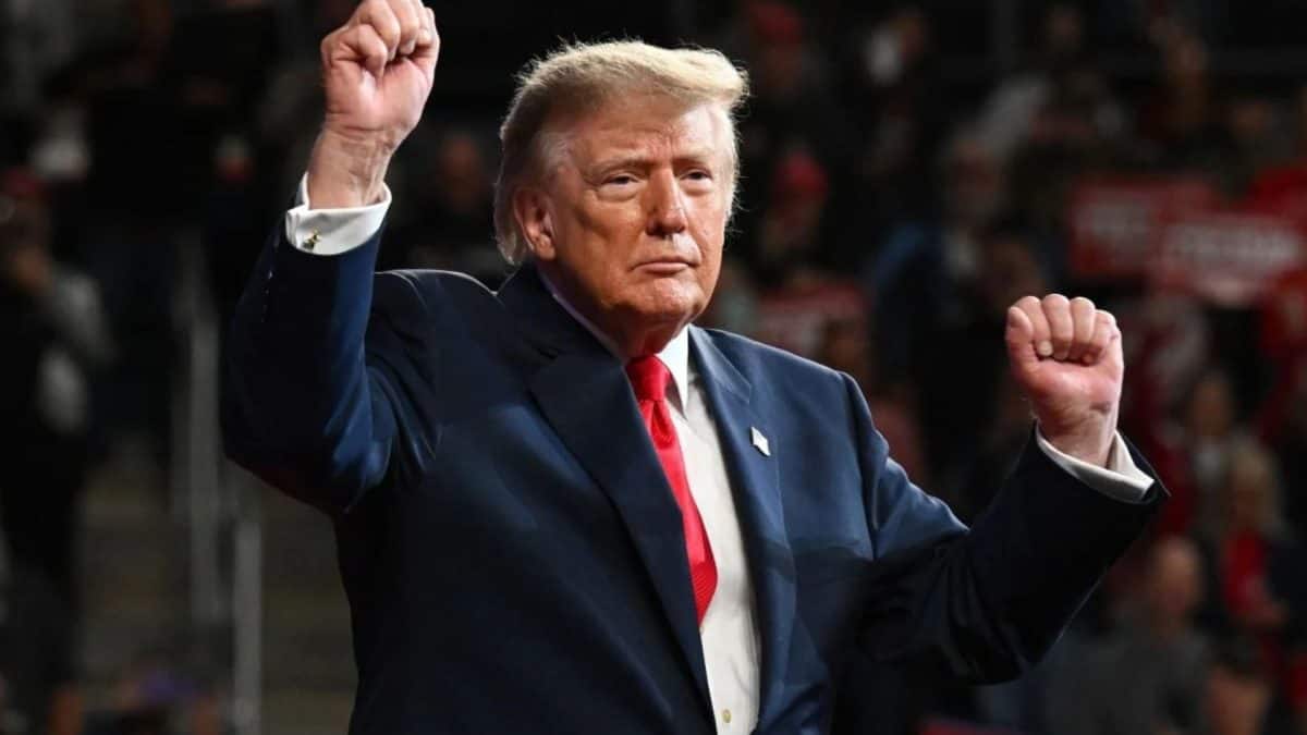 Trump Tariffs Raise Factory Costs and Midterm Political Risks