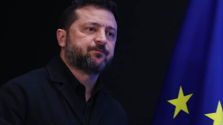 Ukraine's President Volodymyr Zelenskyy arrives for a media conference at the EU summit in Brussels, Friday, Oct. 16, 2026. (AP Photo)