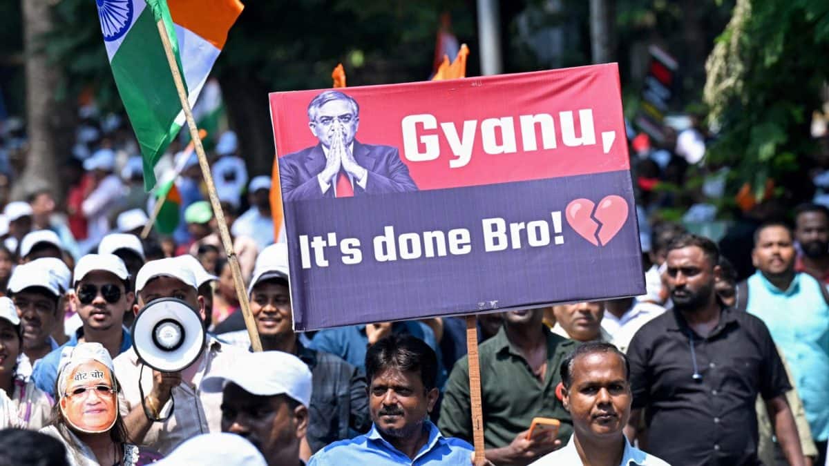 Opposition Protesters Demand Election Chief’s Resignation Over Voter Roll Changes