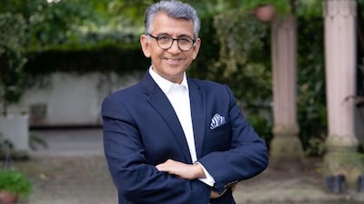 Yashovardhan Saboo entered the watch business in 1983 with KDDL, which supplies components to several Swiss brands. He founded Ethos in 2003.