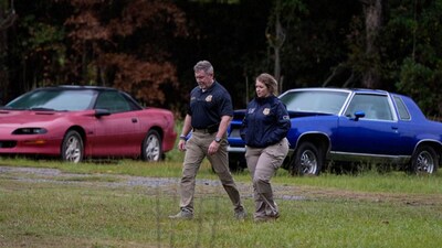 Authorities investigate the scene of a mass shooting where at least two people died and 35 were injured when struck by bullets Sunday morning, according to the Georgia Bureau of Investigation, Sunday, Oct. 4, 2026, in Vienna, Ga. (AP Photo/Mike Stewart)