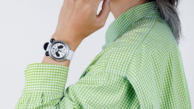 A conventional ‘panda’ has a pale dial and dark subdials, but little else in common with the animal. Seiko’s new chronograph changes the narrative. Images courtesy: Seiko
