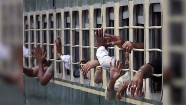 India repatriates four Pakistani prisoners, secures release of 370 Indian prisoners including 363 fishermen