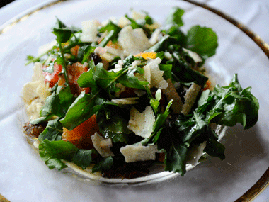 Eat before you read: Menus can be misleading Eat before you read: Menus can be misleading