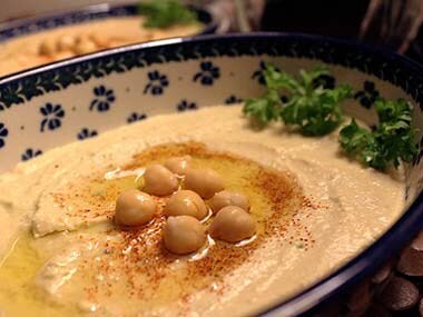 Feast from the Middle East: Hummus, Arabic Salad, Warak Diwali, Kibbeh