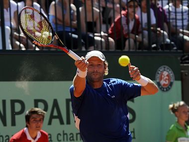 Djokovic, Schiavone cruise, Berdych falls to qualifier Djokovic, Schiavone cruise, Berdych falls to qualifier