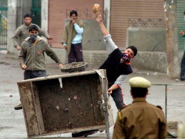 Jammu and Kashmir stone-pelters prove successful in thwarting Indian Army operations, allowing militants to slip away Jammu and Kashmir stone-pelters prove successful in thwarting Indian Army operations, allowing militants to slip away