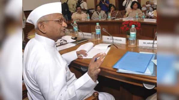 I will return to Jantar Mantar, says Anna, but is this sensible? 