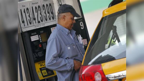  Hope of fuel price hike drives refinery stocks