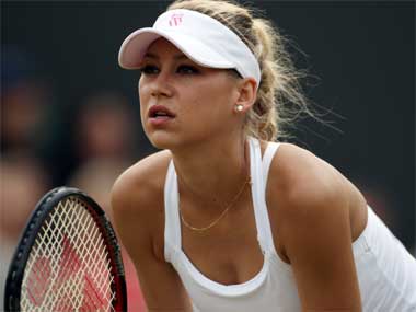 When Kournikova's the trainer, losing weight is fun! When Kournikova's the trainer, losing weight is fun!