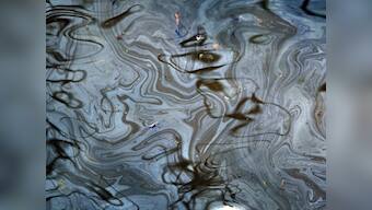 Markets hit day's low as meeting on oil price hike deferred 