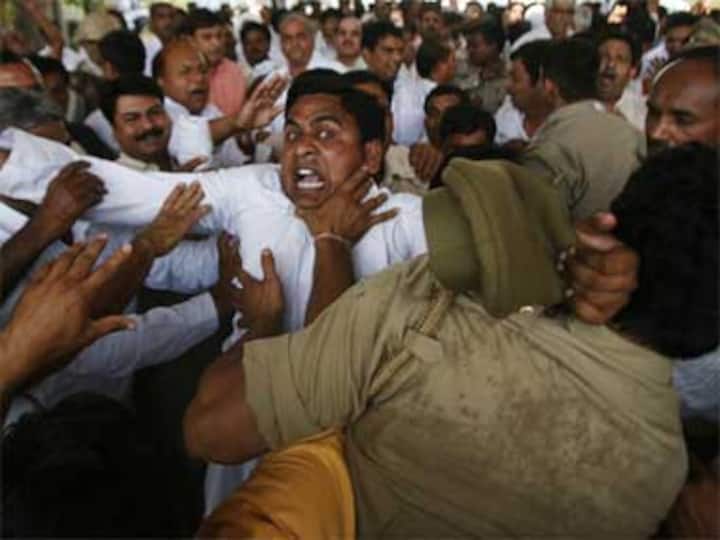 Police struggle to control farmer protests; Rajnath Singh arrested