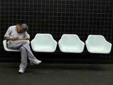 Volatile market closes flat, HUL brightens a dull day Volatile market closes flat, HUL brightens a dull day