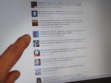 Twitter keen on buying TweetDeck for $50 million Twitter keen on buying TweetDeck for $50 million