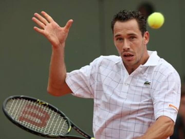 Bring those old days back, serve me some volleys