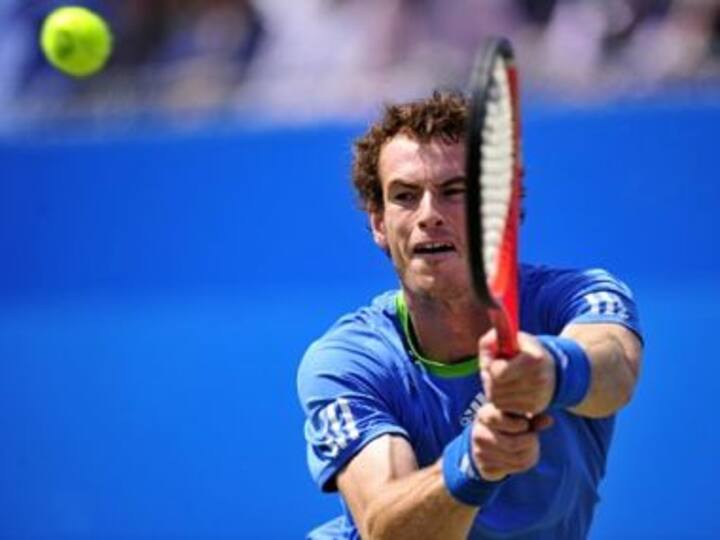 Murray thrashes Roddick to reach Queen's final