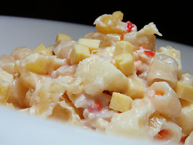 This week’s menu: The ultimate veggie burger, Filipino macaroni salad and pindi chana This week’s menu: The ultimate veggie burger, Filipino macaroni salad and pindi chana