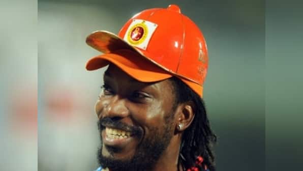Make hay while Gayle is still in the stands