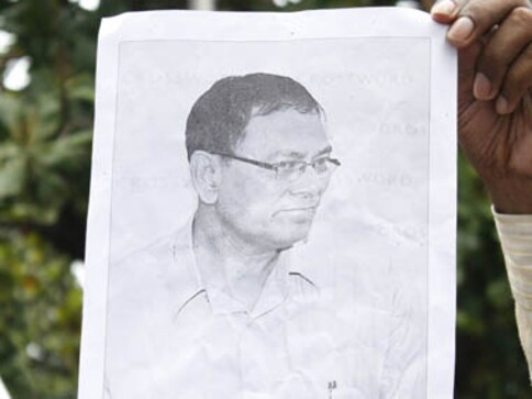 Three detained in journalist J Dey's murder case Three detained in journalist J Dey's murder case