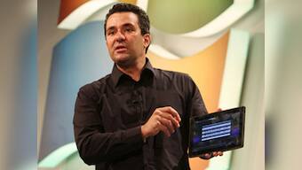 MS shows off Windows 8, has 2 operating systems in one