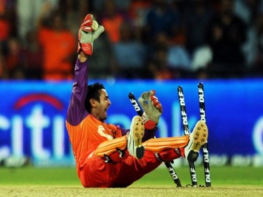 Watching a relaxed Dhoni helped Parthiv rediscover his verve Watching a relaxed Dhoni helped Parthiv rediscover his verve
