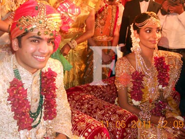 JLo, look what you missed at the Reddy wedding JLo, look what you missed at the Reddy wedding