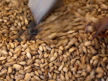 It's the economy, stupid. Why UPA won't have it easy in 2014