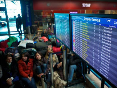 UN chief a victim of Chile ash clouds, more flights disrupted UN chief a victim of Chile ash clouds, more flights disrupted