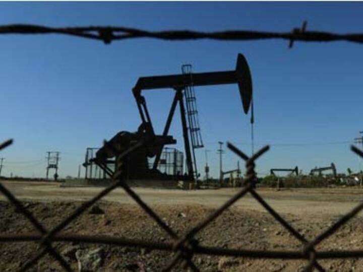 Crude oil's uptrend faces challenge Crude oil's uptrend faces challenge