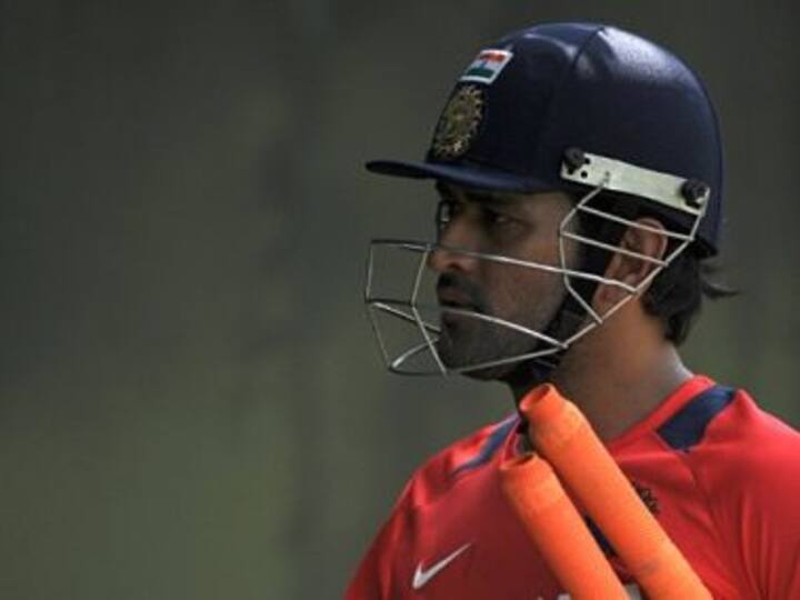 How good is Dhoni without his best men?