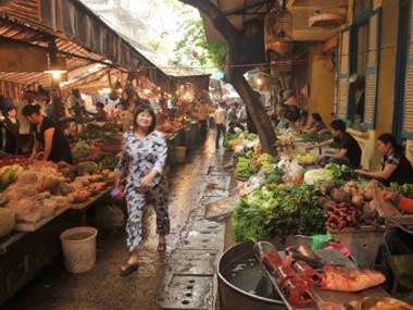 Food inflation makes India poorer, Vietnam richer Food inflation makes India poorer, Vietnam richer