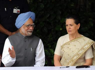 Sonia will have to put spine into PM, heal FM-Chidu rift Sonia will have to put spine into PM, heal FM-Chidu rift