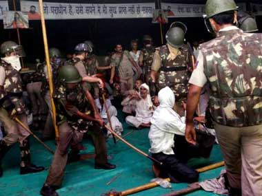 SC to view video of Ramlila ground swoop; relief for minister SC to view video of Ramlila ground swoop; relief for minister