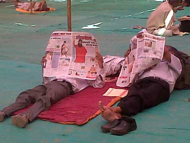 'Cong, BJP f....d the country; for change we need Baba Ramdev'  'Cong, BJP f....d the country; for change we need Baba Ramdev'