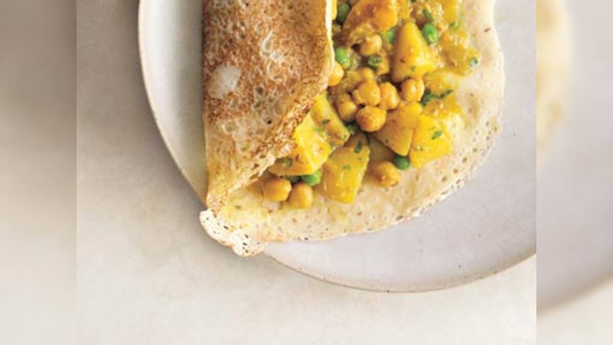 Brekker on the go Rava dosa with chickpea and potato filling Firstpost