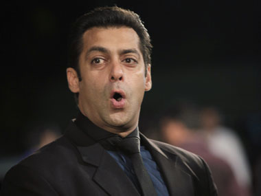 Salman's READY to entertain Salman's READY to entertain