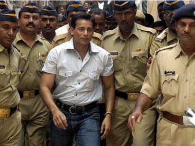 Dirty khaki: The cop-criminal tango in Mumbai has a history Dirty khaki: The cop-criminal tango in Mumbai has a history