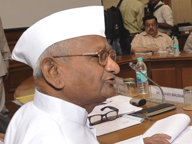 Lokpal bill: Babus to be presumed corrupt if they fail to declare assets Lokpal bill: Babus to be presumed corrupt if they fail to declare assets