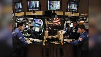 Wall Street roars back, but selling pressure could return