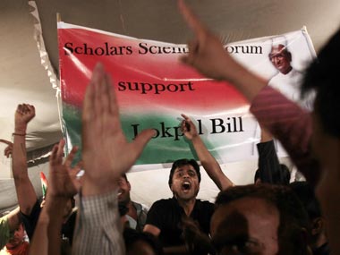 Understanding the sound and fury of Anna's army Understanding the sound and fury of Anna's army